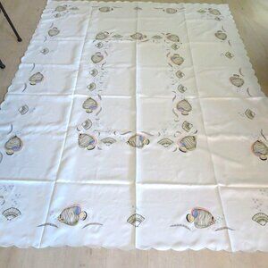 White Rectangular Tablecloth Embroidered Tropical Fish Shell Design Scallop Edge